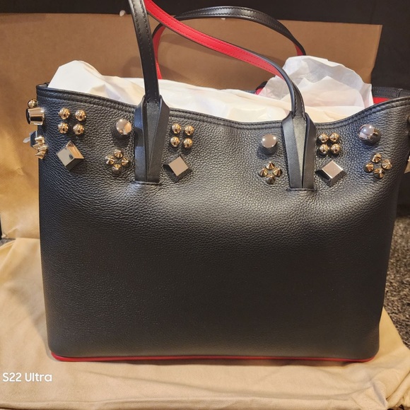 Christian Louboutin CaBata - Picture 1 of 6